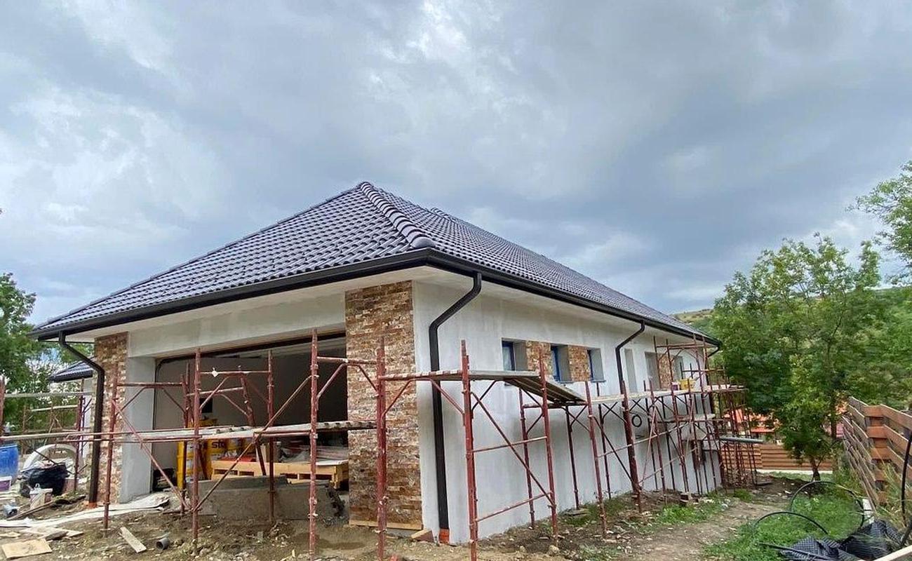 Tipuri de jgheaburi din tabla zincata si vopsita